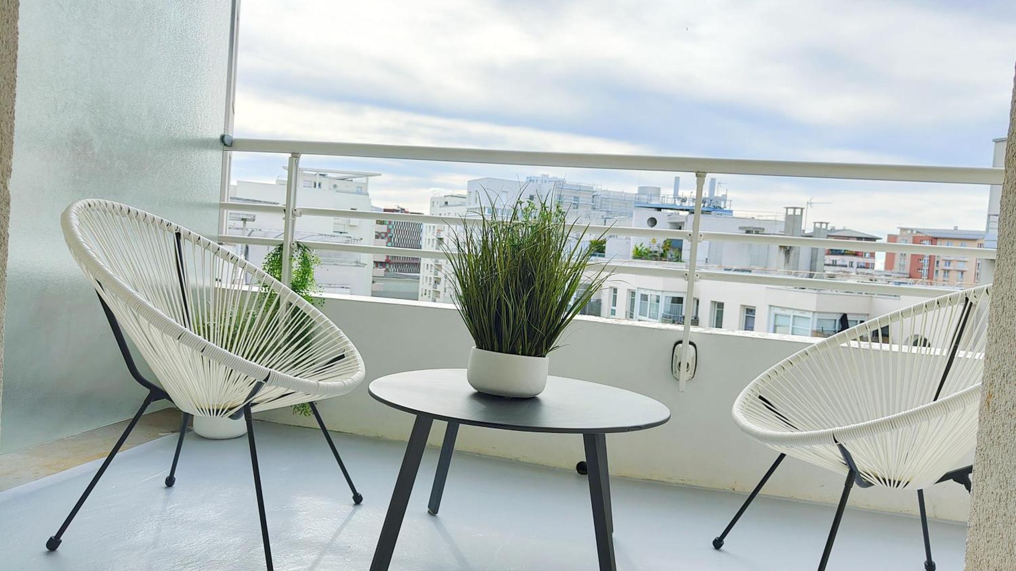 Mycityhaven Paris La Defense Courbevoie Rom bilde